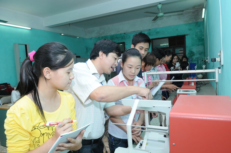 Nâng cao chất lượng giáo dục, đào tạo: Cần thiết cho tăng trưởng bền vững nang cao chat luong giao duc dao tao can thiet cho tang truong ben vung
