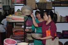 Bao bì sản phẩm thủ công mỹ nghệ: Doanh nghiệp loay hoay tìm nguồn cung