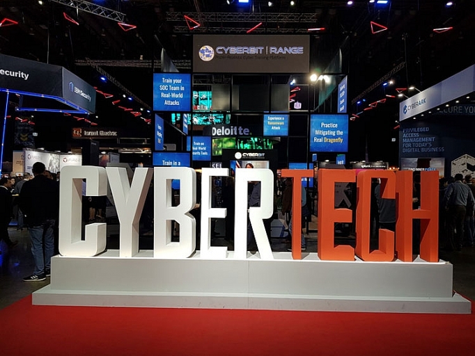 viet nam tham du hoi nghi va trien lam cybertech toan cau tai israel