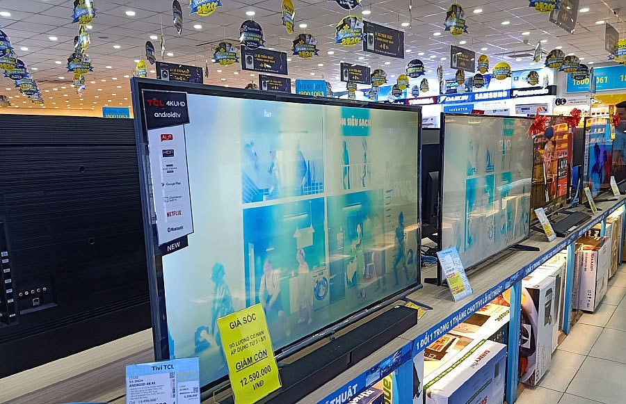 Siêu thị điện máy điêu đứng: Lỗ lớn đóng cửa cả loạt, hạ giá tháo hàng Tết Siêu thị điện máy điêu đứng: Lỗ lớn đóng cửa cả loạt, hạ giá tháo hàng Tết