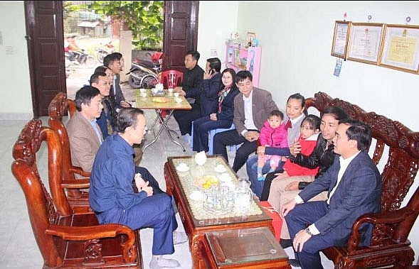 TKV chăm lo Tết sum vầy ngày càng nhân văn, thiết thực tkv cham lo tet sum vay ngay cang nhan van thiet thuc