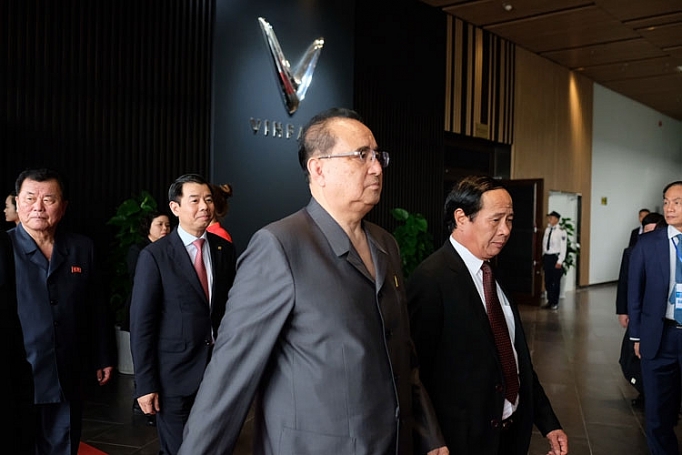 an tuong he sinh thai vingroup tai buoi tiep phai doan trieu tien