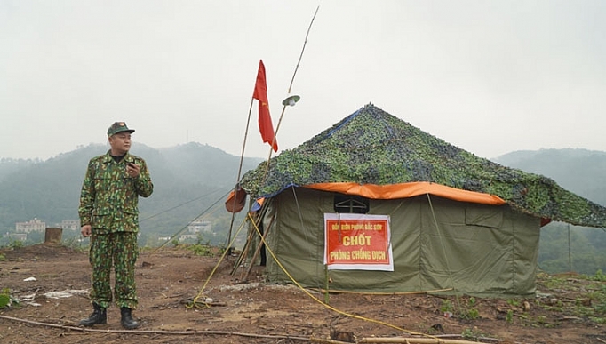 chong dich covid 19 quang ninh ngan chan triet de di lai trai phep qua duong mon bien gioi