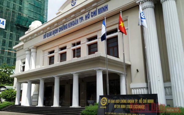 HOSE ngừng cung cấp thông tin giao dịch tự doanh để ra soát, phát triển sản phẩm mới