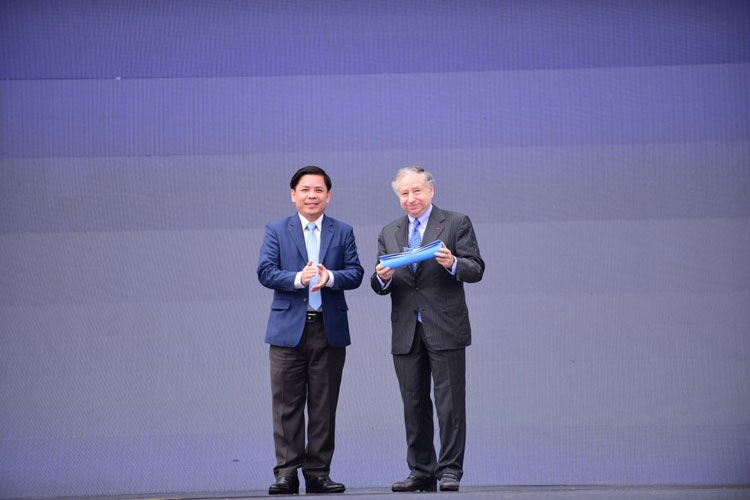 Việt Nam cam kết thực hiện các mục tiêu giảm thiểu tai nạn giao thông của Liên hợp quốc viet nam cam ket thuc hien cac muc tieu giam thieu tai nan giao thong cua lien hop quoc