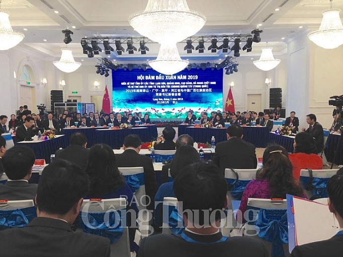 mo rong hop tac 4 tinh bien gioi viet nam voi quang tay