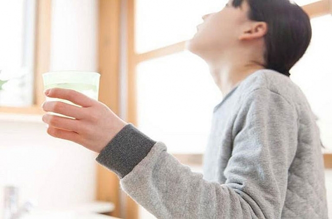 cac chuyen gia khuyen dung nuoc suc mieng nano bac de ngan ngua virus