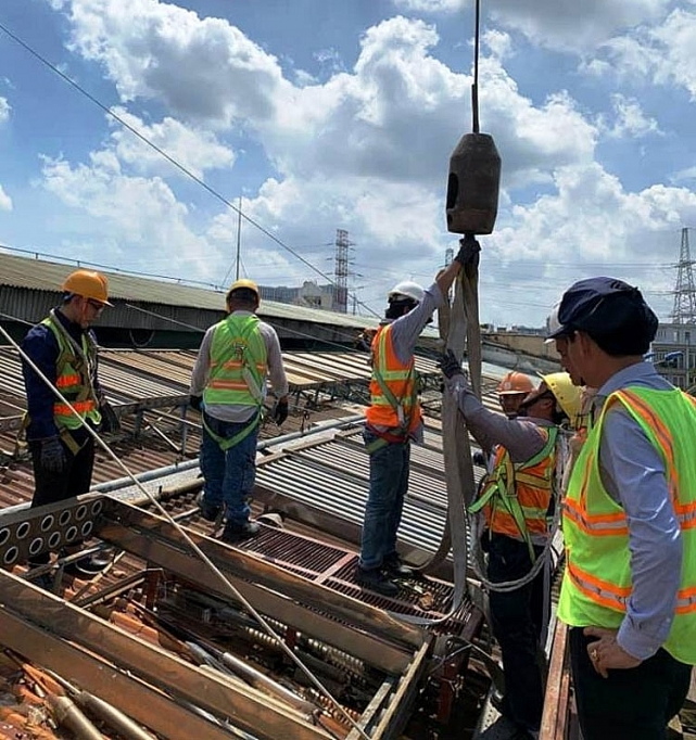 Đà Nẵng: Doanh nghiệp sản xuất công nghiệp “khắc khoải” chờ hết dịch? da nang doanh nghiep san xuat cong nghiep khac khoai cho het dich