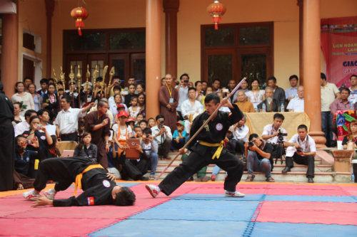 xay-dung-thuong-hieu-bien-xanh-hoa-vang-va-dai-ngan-tay-nguyen-2