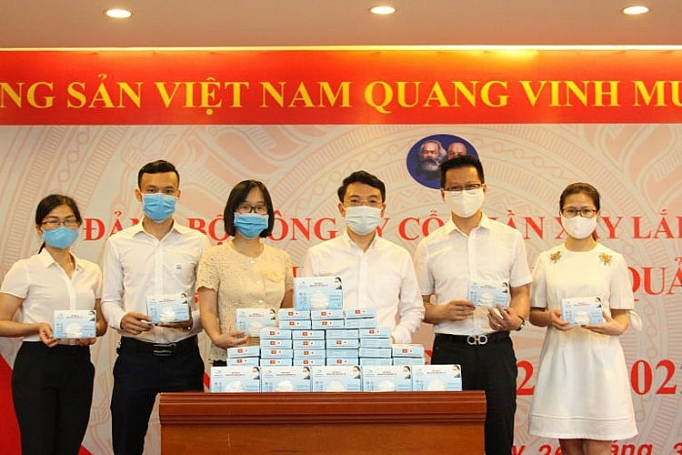Công đoàn PCC1 trang bị hơn 15.000 khẩu trang vải kháng khuẩn cho CBCNV cong doan pcc1 trang bi hon 15000 khau trang vai khang khuan cho cbcnv