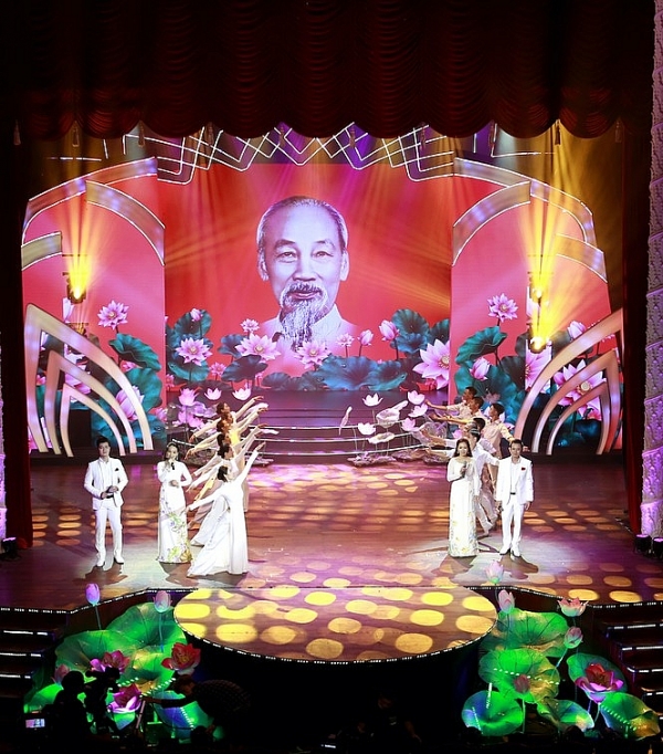 Nghệ sĩ trong nước và quốc tế tham gia chương trình đặc biệt kỷ niệm ngày sinh nhật Bác nghe si trong nuoc va quoc te tham gia chuong trinh dac biet ky niem ngay sinh nhat bac