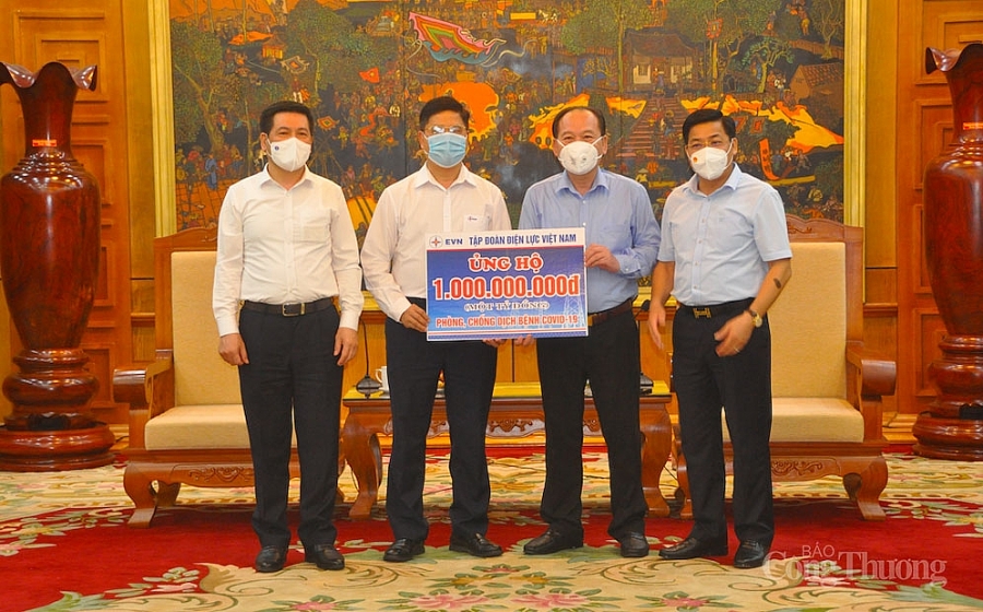 Thủ tướng Chính phủ: Mục tiêu cao nhất là đẩy lùi 2 ổ dịch Bắc Giang, Bắc Ninh