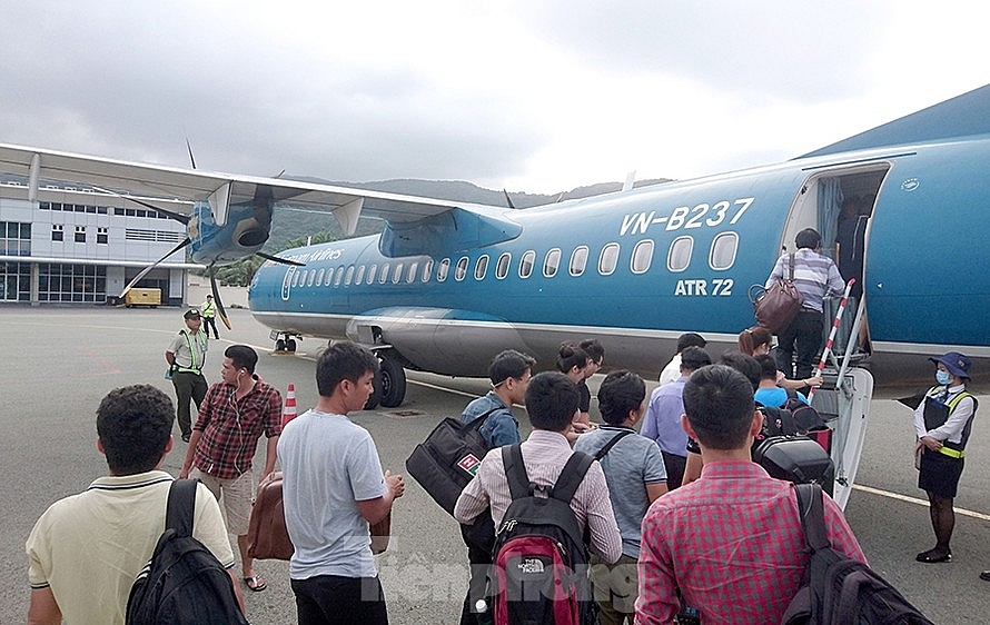 Từ chiều 5/6, dừng các chuyến bay chở khách tới Côn Đảo để phòng dịch Từ chiều 5/6, dừng các chuyến bay chở khách tới Côn Đảo để phòng dịch