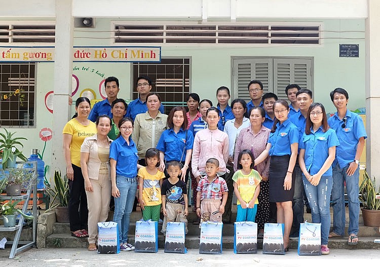 PVCoating thiết thực hưởng ứng Tháng Công nhân năm 2022 PVCoating thiết thực hưởng ứng Tháng Công nhân năm 2022