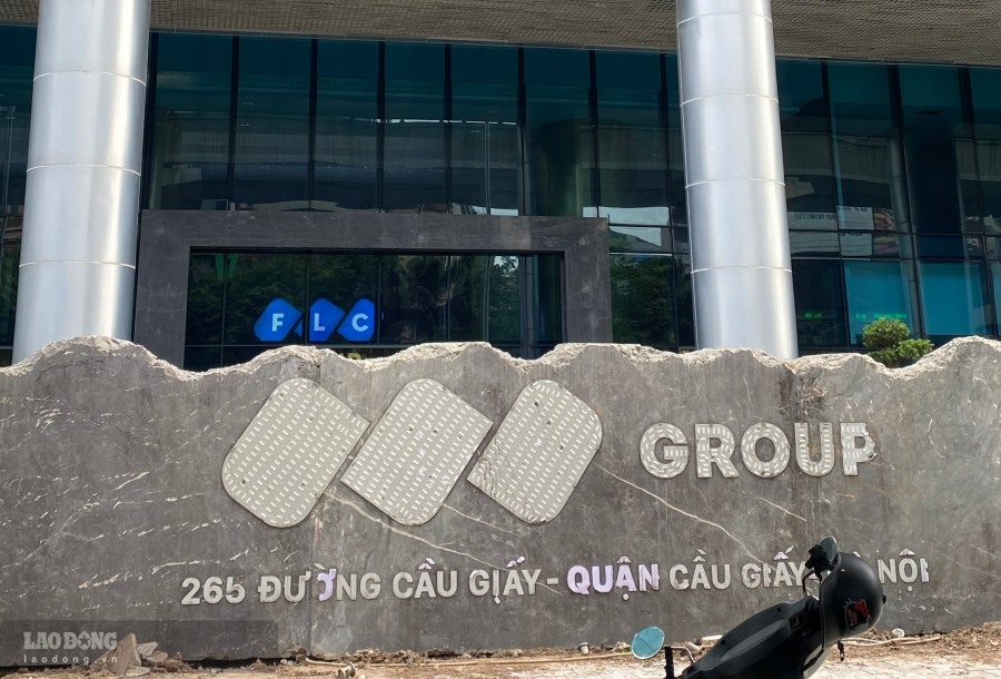 Toà nhà nay đã chính thức đổi chủ. Ảnh: L.Hương