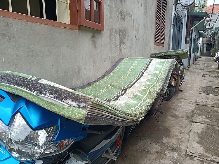 Ngập úng ở TP. Hà Nội: Hút nước hồ Tứ Liên để khắc phục ngập lụt Ngập úng ở TP. Hà Nội: Hút nước hồ Tứ Liên để khắc phục ngập lụt