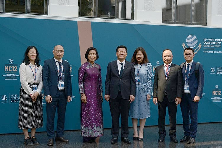 Ngày thứ hai của MC12: Các bộ trưởng thảo luận 3 trọng tâm lớn Ngày thứ hai của MC12: Các bộ trưởng thảo luận 3 trọng tâm lớn