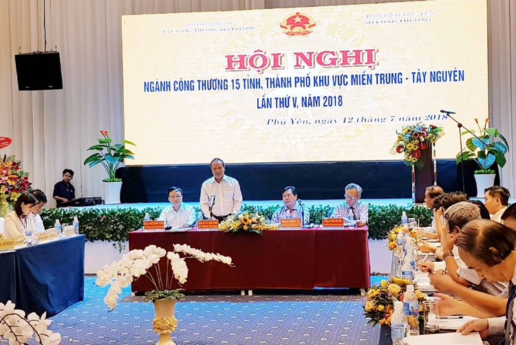 nganh cong thuong khu vuc mien trung va tay nguyen cac dia phuong can lien ket ho tro nhau chat che hon