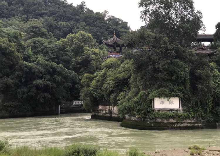 goc khuat tu xuyen phan 1 hanh trinh ve phia tay