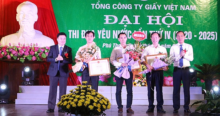 undefined 4829 giay 2