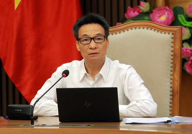 Chấn chỉnh quảng cáo thực phẩm chức năng, đánh giá tình trạng y bác sĩ thôi việc - Ảnh 1. Chấn chỉnh quảng cáo thực phẩm chức năng, đánh giá tình trạng y bác sĩ thôi việc - Ảnh 1.