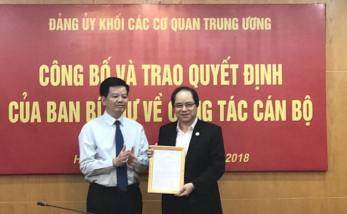 Ông Trương Xuân Cừ giữ chức Phó Bí thư Đảng ủy Khối các cơ quan Trung ương ong truong xuan cu giu chuc pho bi thu dang uy khoi cac co quan trung uong