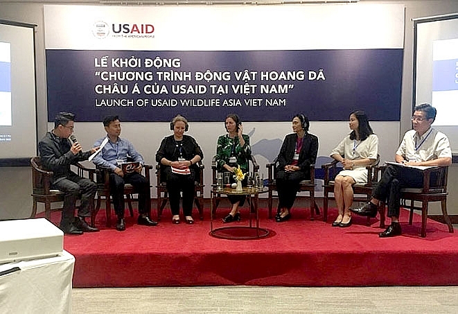 Nỗ lực giảm tiêu thụ sừng tê giác tại Việt Nam no luc giam tieu thu sung te giac tai viet nam