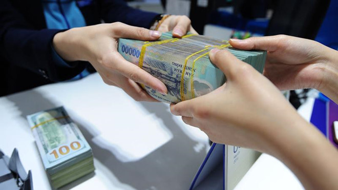 Dồn ép cuối năm, ngân hàng liên tiếp tăng lãi suất don ep cuoi nam ngan hang lien tiep tang lai suat