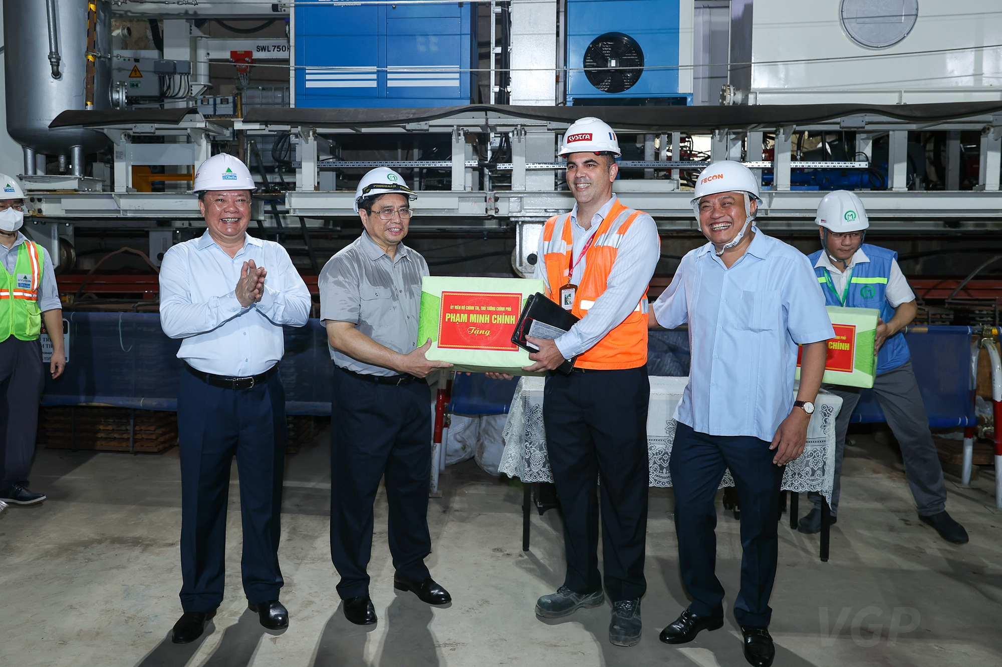 Thủ tướng thị sát dự án đường sắt Nhổn-Ga Hà Nội - Ảnh 7. Thủ tướng thị sát dự án đường sắt Nhổn-Ga Hà Nội - Ảnh 7.