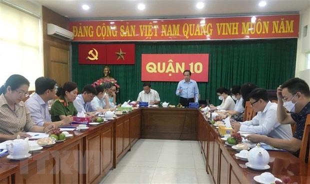 Để tiền hỗ trợ thuê nhà đến tay người lao động: Trên thông, dưới tắc hình ảnh 2 De tien ho tro thue nha den tay nguoi lao dong: Tren thong, duoi tac hinh anh 2