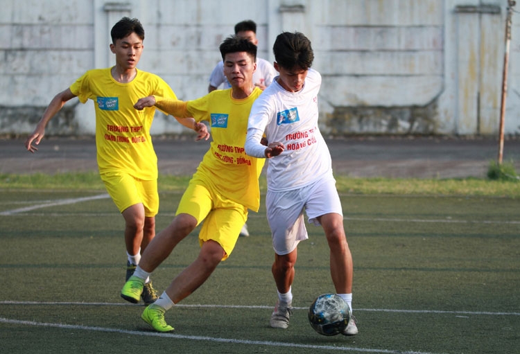 khai mac giai bong da danh cho hoc sinh thpt lon nhat toan quoc tranh cup number 1 active