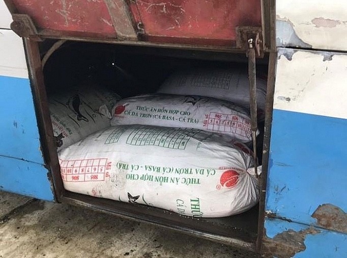 phat hien 4 ta mo dong vat ban chuan bi mang di tieu thu