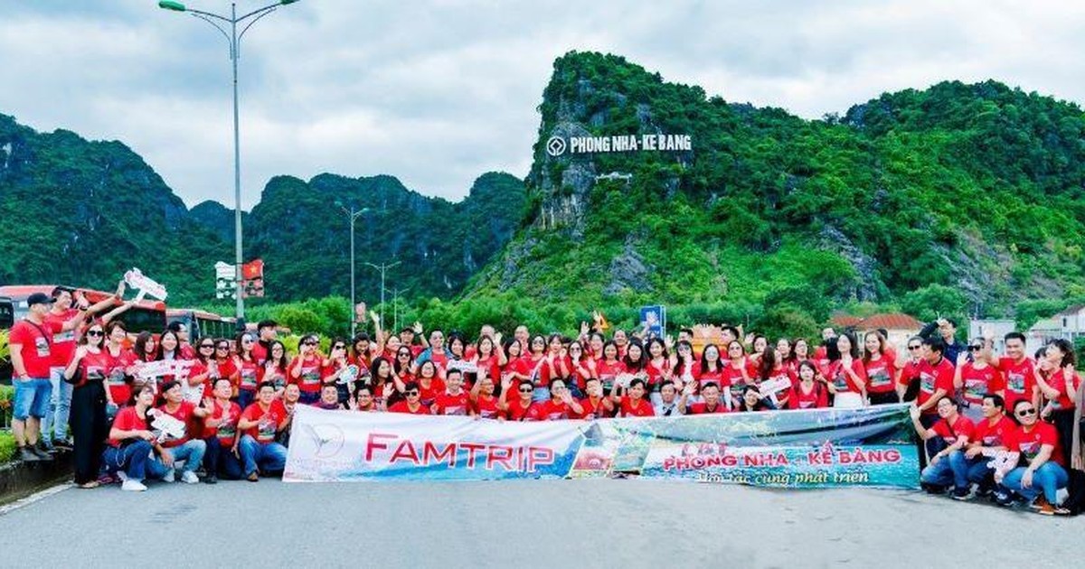 Hơn 250 doanh nghiệp lữ hành tham gia khám phá “Phong Nha-miền di sản diệu kỳ” Hơn 250 doanh nghiệp lữ hành tham gia khám phá “Phong Nha-miền di sản diệu kỳ”