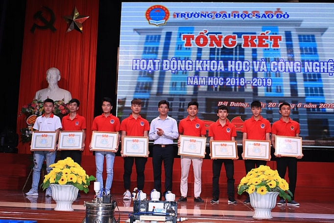 nhung thanh cong trong hoat dong sang tao khoa hoc cong nghe tai dai hoc sao do