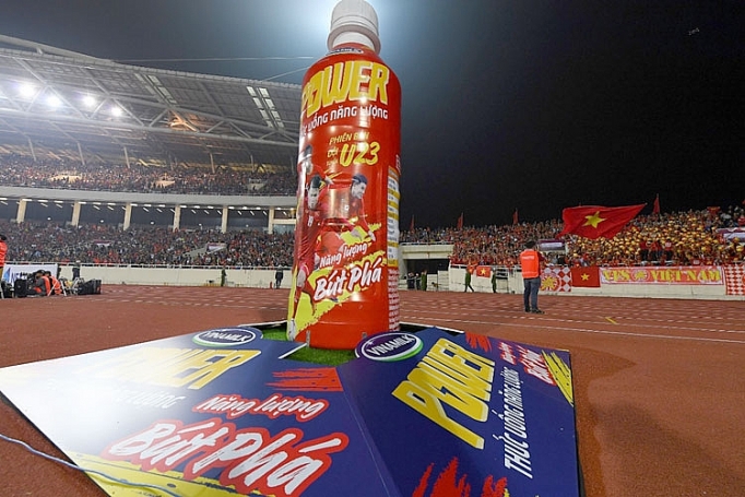 nhin tu chien thang uae nen tang the luc be phong cho doi tuyen viet nam bay cao