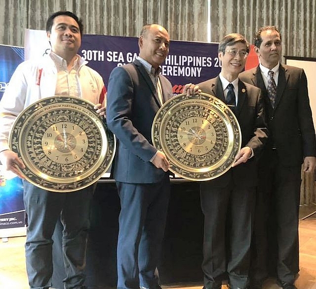 Pinaco và hành trình lan tỏa sứ mệnh "Năng lượng vượt trội - Dẫn lối thành công" pinaco va hanh trinh lan toa su menh nang luong vuot troi dan loi thanh cong