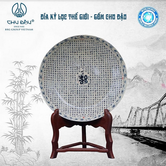 chuyen chua ke ve chiec dia ky luc the gioi cua gom chu dau