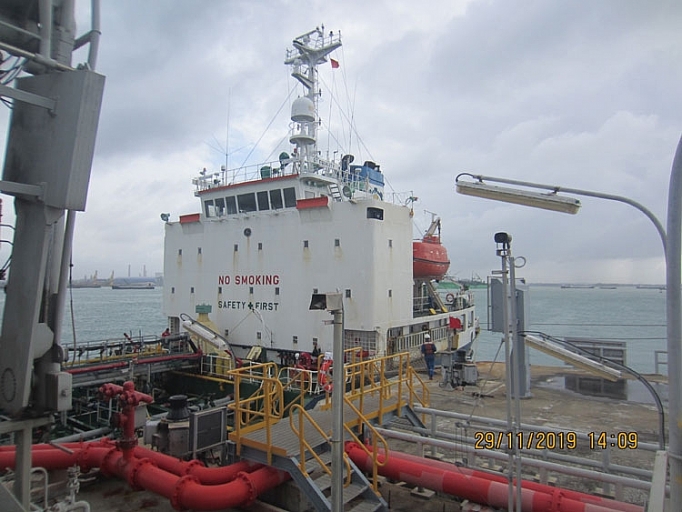 BSR xuất bán lô dầu nhiên liệu hàng hải đầu tiên bsr xuat ban lo dau nhien lieu hang hai dau tien