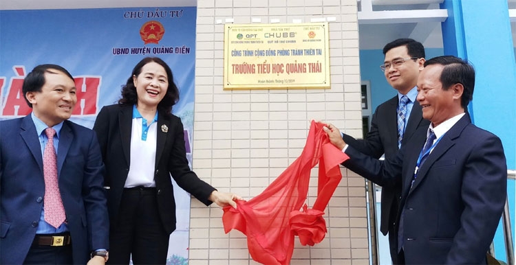 chubb life viet nam va chubb charitable foundation khanh thanh truong hoc tai hue