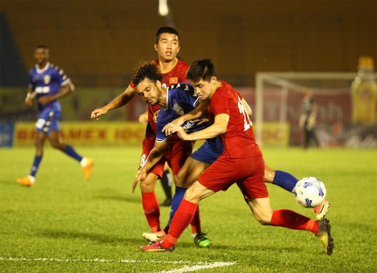 clb bbinh duong gianh chuc vo dich giai bong da quoc te cup number 1