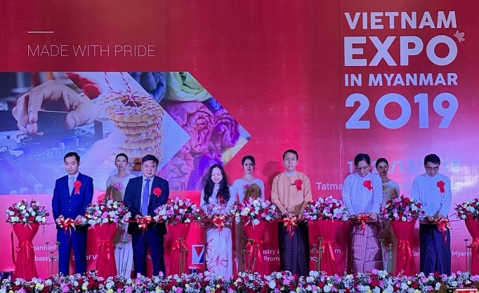 Hội chợ hàng Việt Nam tại Myanmar: Đưa hàng Việt tiến sâu vào thị trường Myanmar hoi cho hang viet nam tai myanmar dua hang viet tien sau vao thi truong myanmar