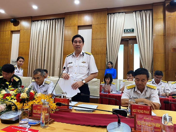 tan cang sai gon dinh huong phat trien tren 3 tru cot trong tam