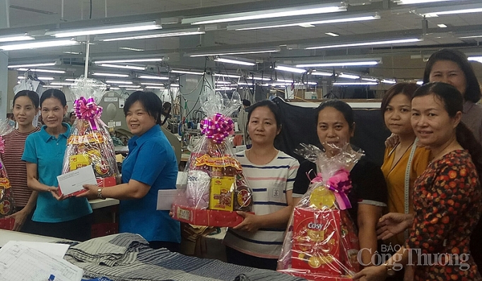 de doan vien lao dong ai cung co tet