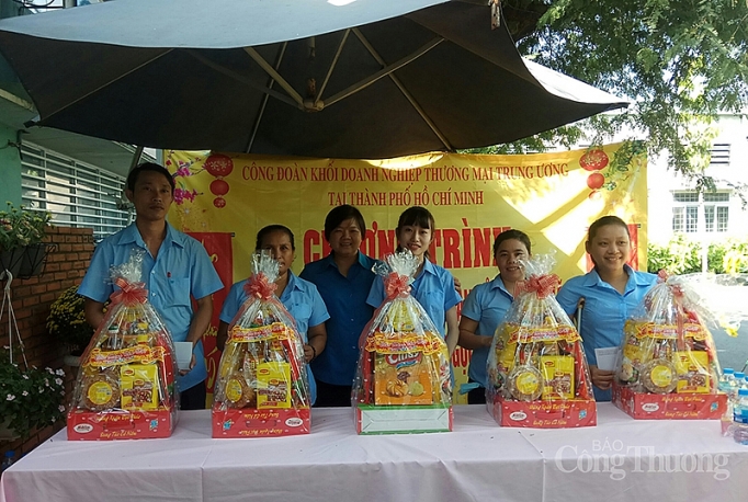 de doan vien lao dong ai cung co tet