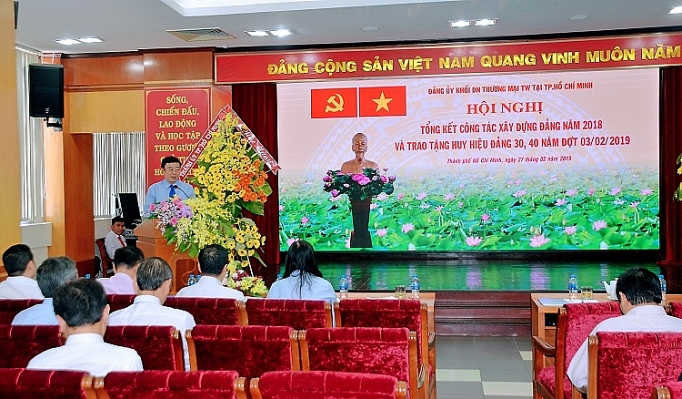 dang uy khoi dntmtu tai tp ho chi minh phan dau vuot cac chi tieu trong 2019