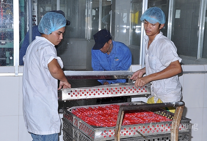 TP. Hồ Chí Minh tìm hướng vực dậy các ngành sản xuất công nghiệp tp ho chi minh tim huong vuc day cac nganh san xuat cong nghiep