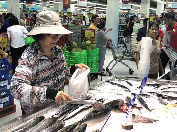 tp ho chi minh nguon cung hang hoa thiet yeu doi dao gia ha nhiet