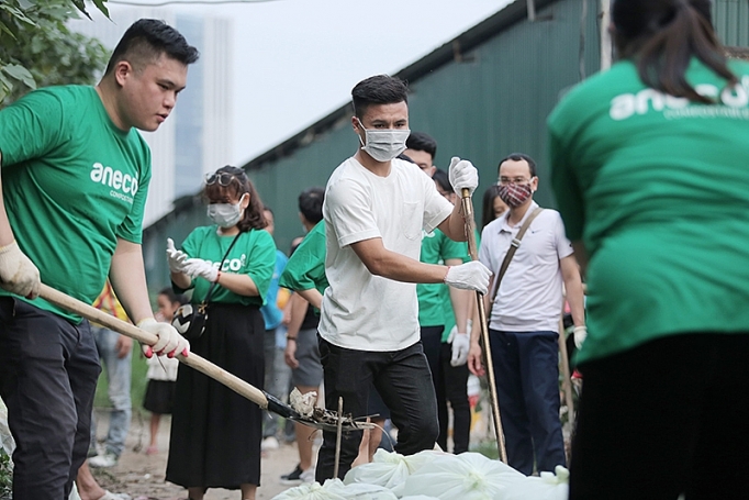 Tuyển thủ Quang Hải mong muốn lan tỏa hành động bảo vệ môi trường đến giới trẻ tuyen thu quang hai mong muon lan toa hanh dong bao ve moi truong den gioi tre
