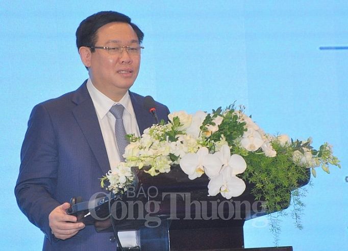 tao moi truong thuan loi de hop tac xa phat trien ben vung