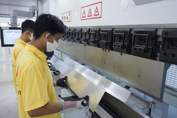 viet nam co the tai khoi dong nen kinh te